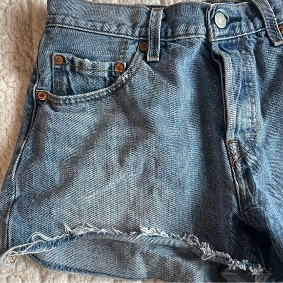 Levi’s | 501 | Distressed | High Rise | Denim | Jean | Short | Blue | Size 27 - Picture 6 of 6